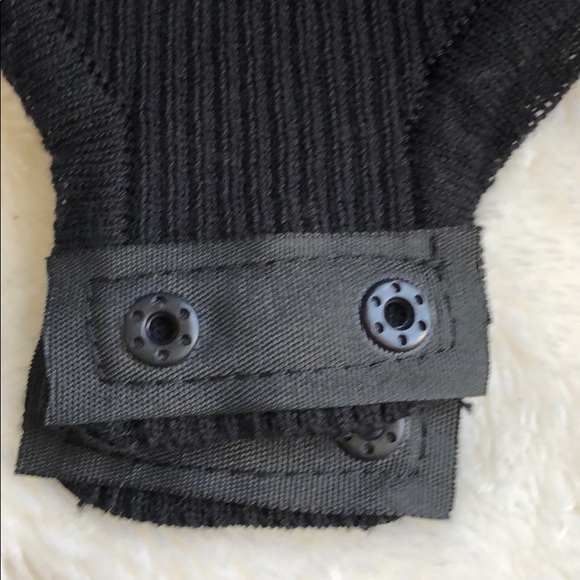 Long Sleeve Ribbed Bodysuit - Picture 10 of 15